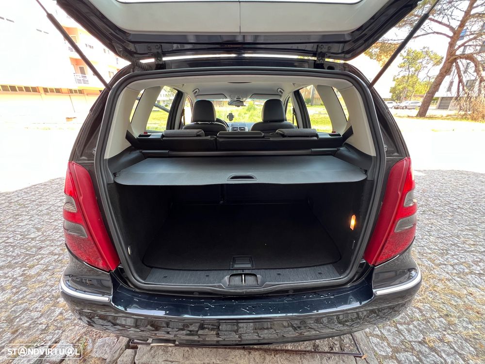 Mercedes-Benz A 150 Avantgarde Automatic - 4