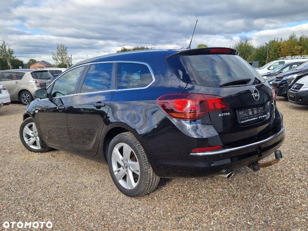 Opel Astra Sports Tourer Diesel Exklusiv - 27