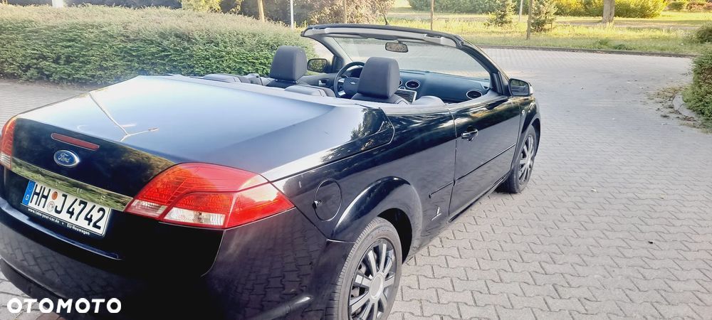 Ford Focus Coupe-Cabriolet 2.0 TDCi DPF Black Magic - 5