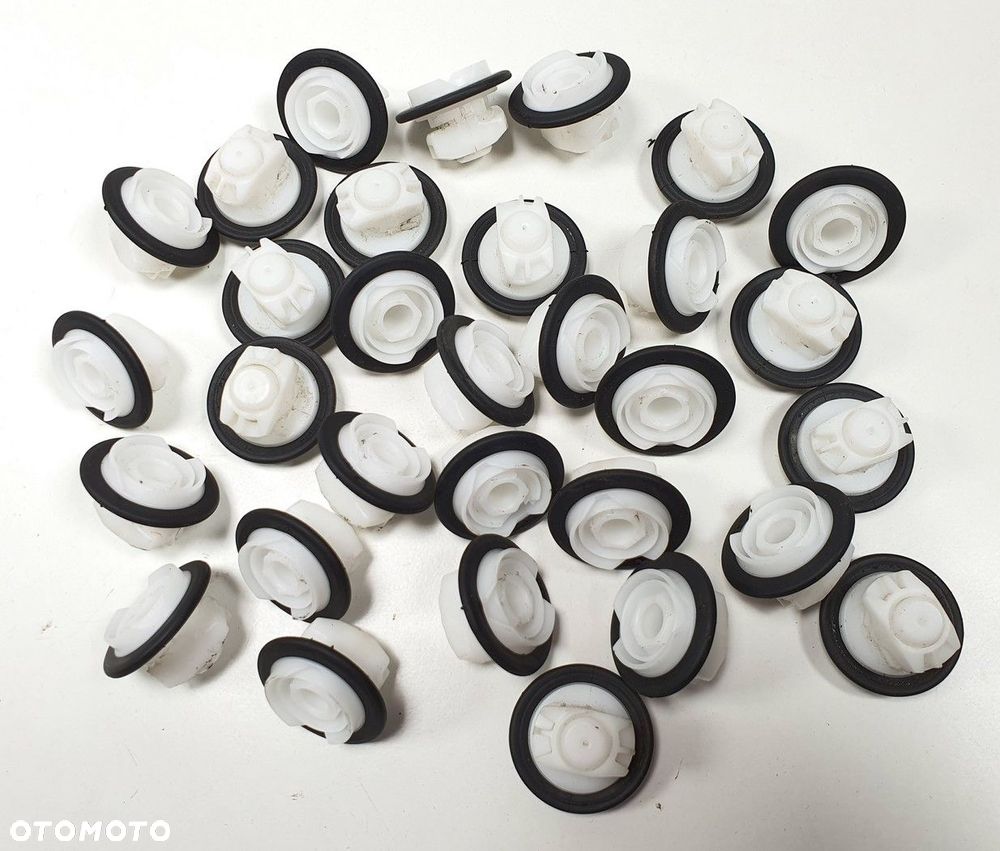 SPINKA UCHWYT MOCOWANIE BMW 7 E65 E66 - 3