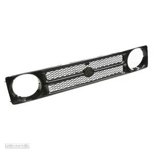 Grelha da frente do Suzuki Samurai SJ413 - 1