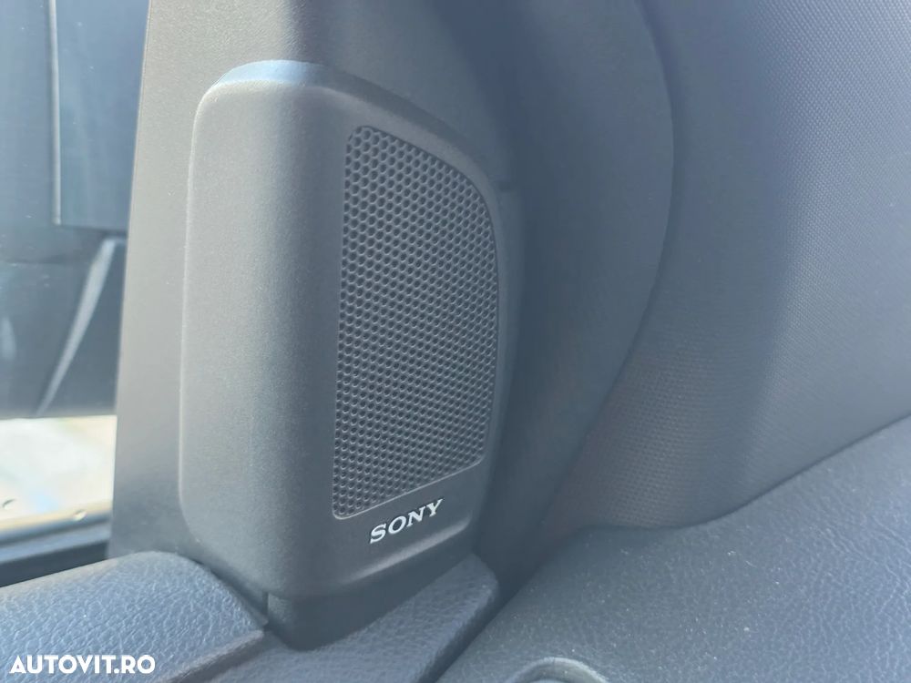 Ford Focus 1.0 EcoBoost ST Line Business - 11