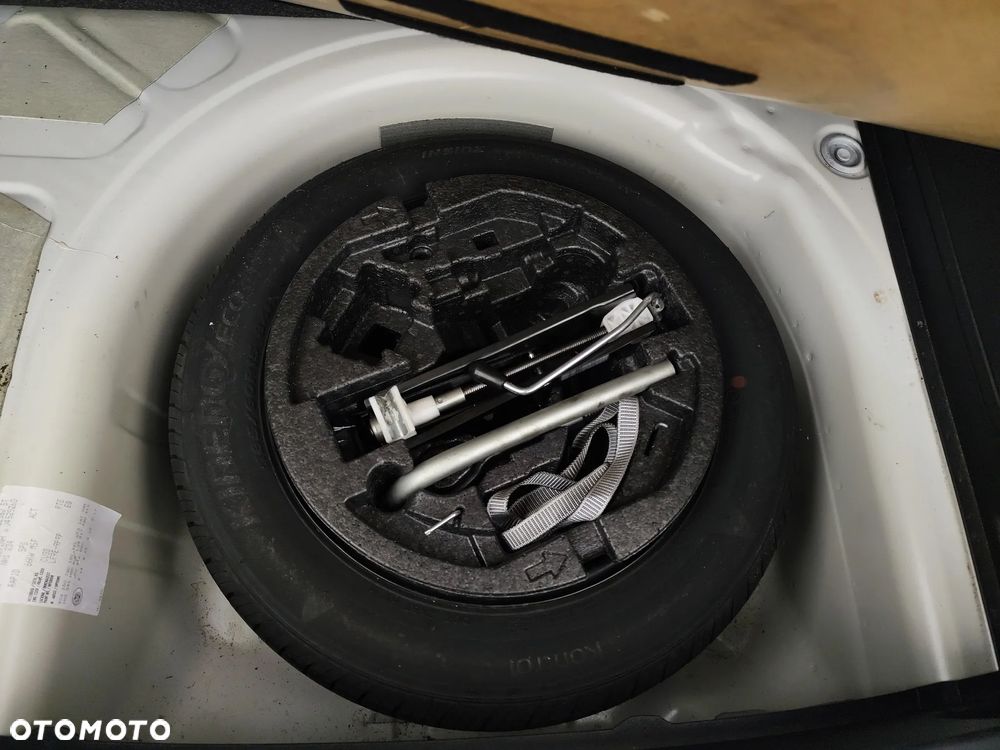 Skoda RAPID 1.4 TDI DPF Ambition - 23