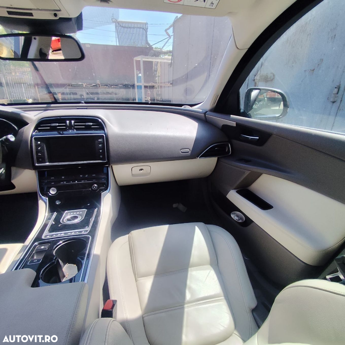 Dezmembrari  Jaguar XE (JA, X760)  2015  > 0000 2.0 D Motorina - 6