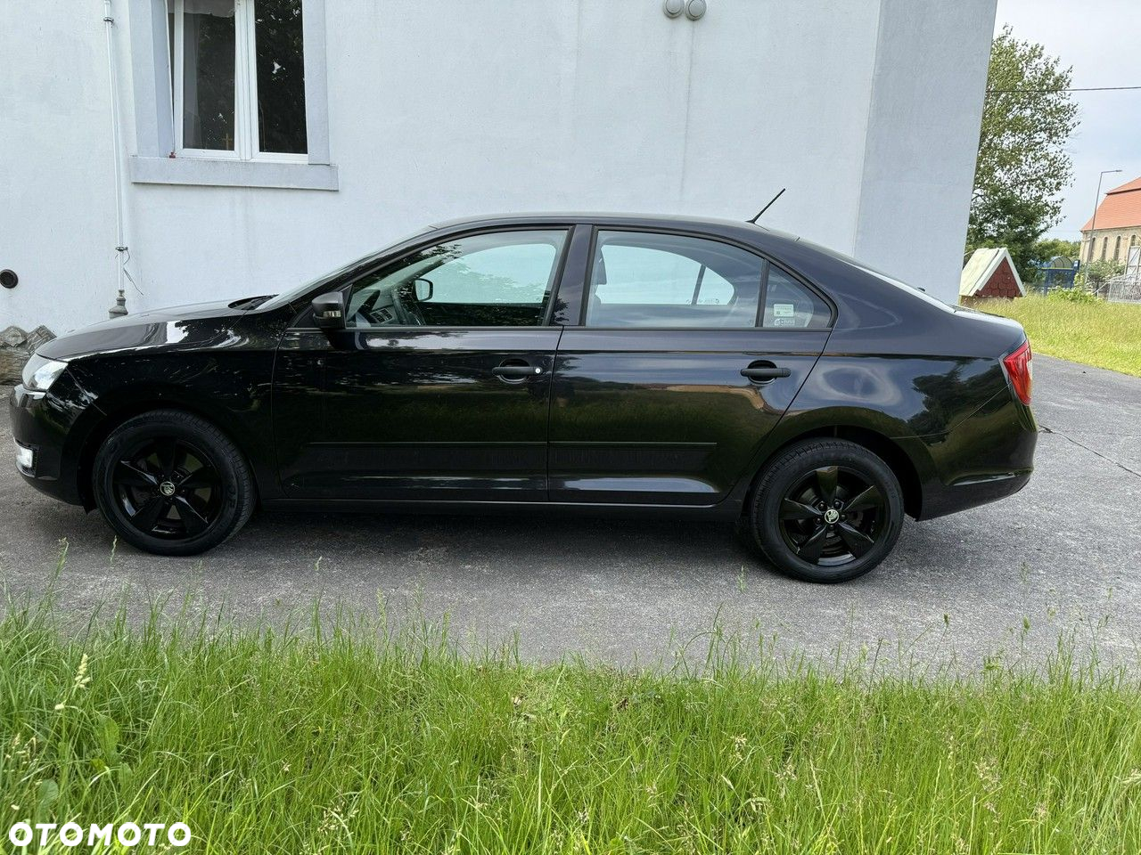 Skoda RAPID - 16
