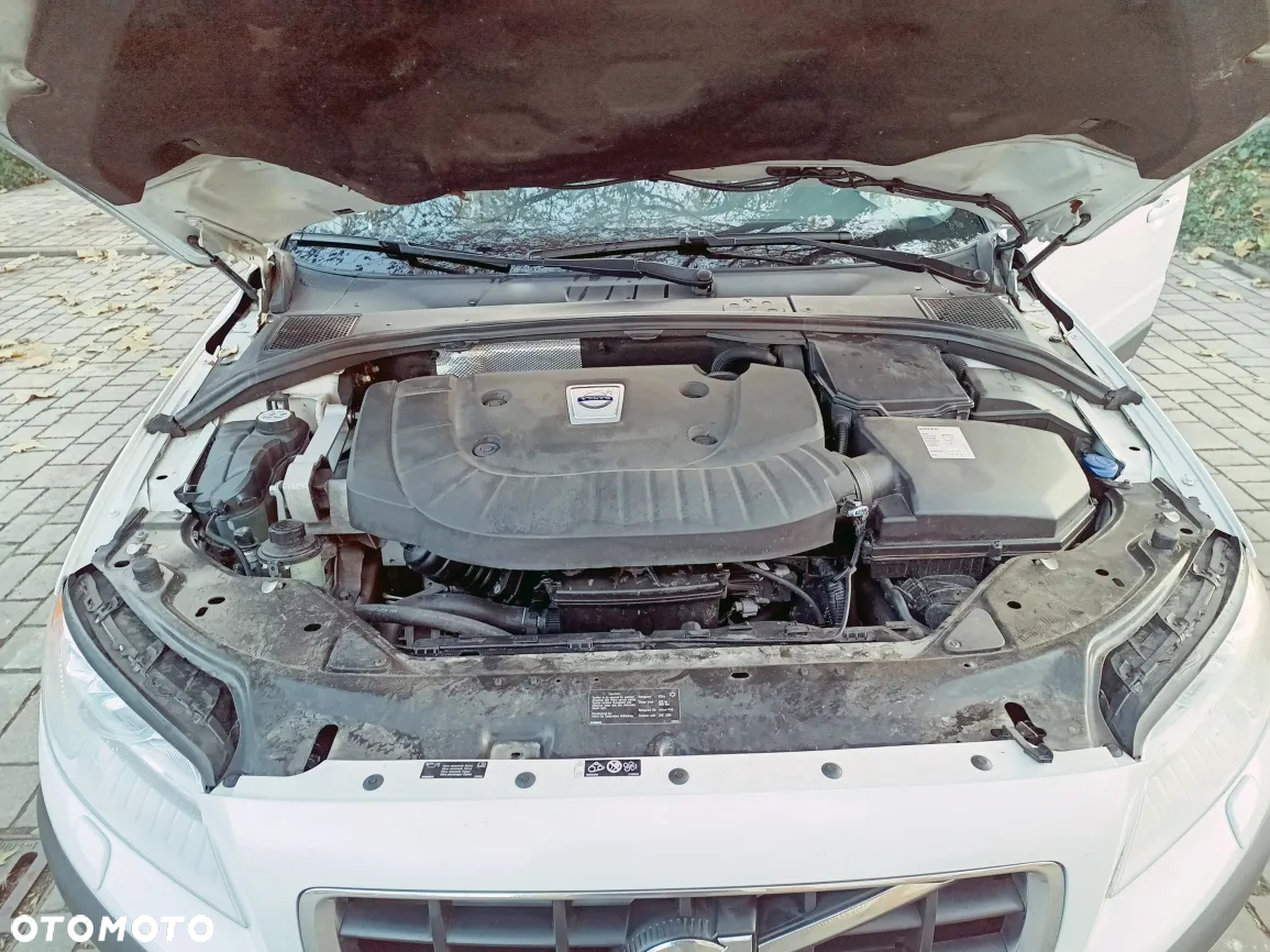Volvo XC 70 2.4D AWD Summum - 10