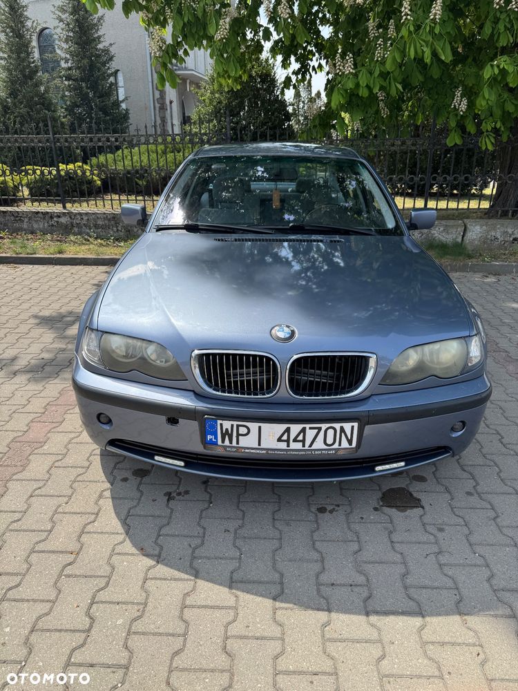 BMW Seria 3 325i - 1