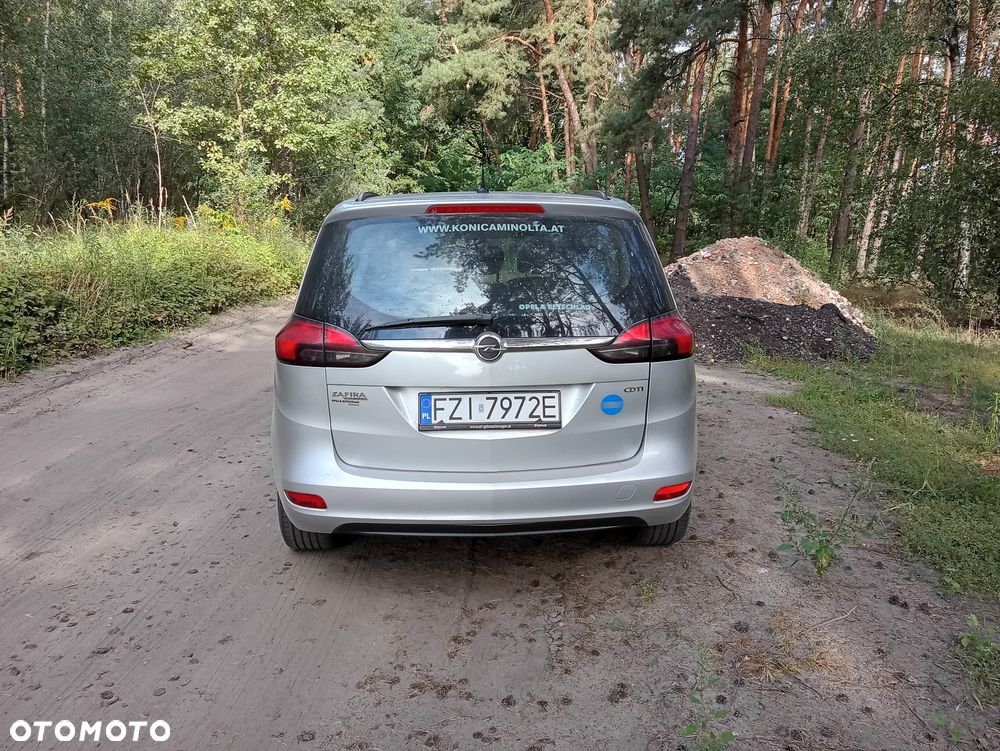 Opel Zafira - 3