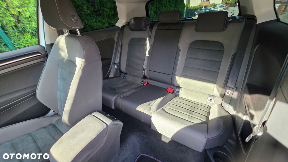 Volkswagen Golf 2.0 TDI BMT Highline DSG - 16