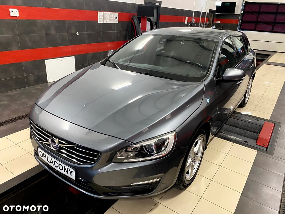 Volvo V60 D2 Summum - 3