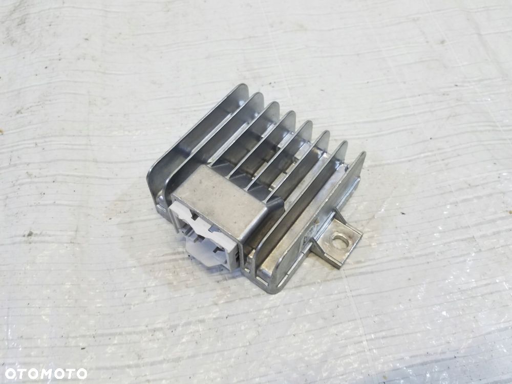 moduł sterownik mercedes-benz a2439008400 - 2