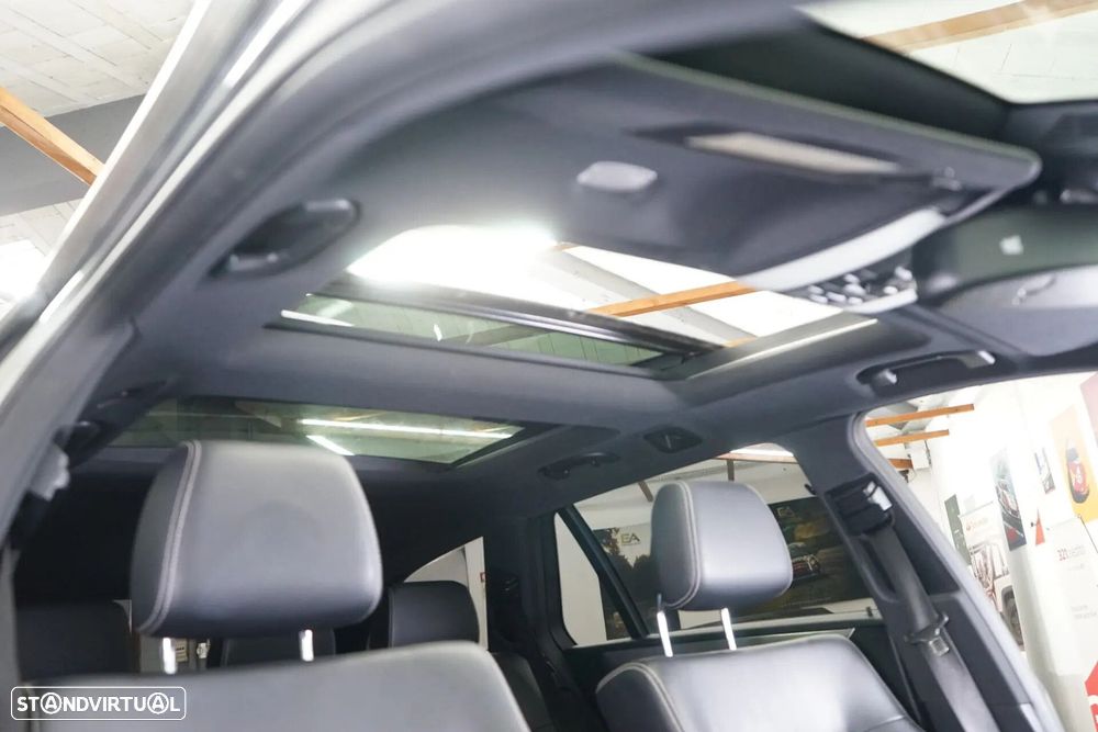 Mercedes-Benz E 220 CDi Avantgarde BlueEfficiency Auto - 39