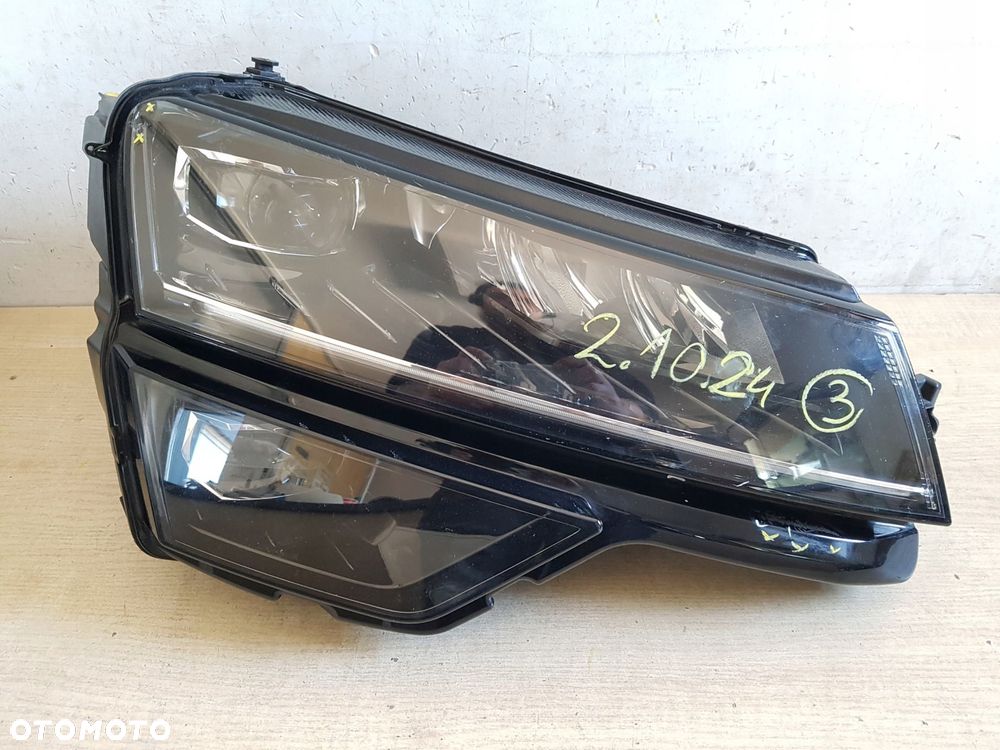 skoda karoq prawy reflektor lampa led 57a941016b - 1