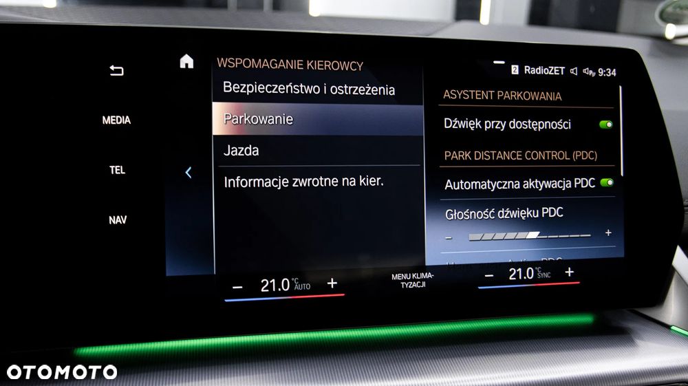 BMW Seria 2 218i Luxury Line - 32