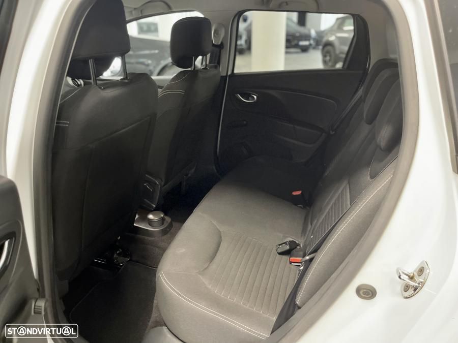 Renault Clio Sport Tourer 1.5 dCi Limited - 17