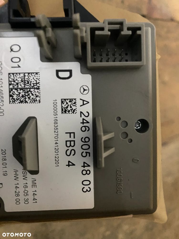 MERCEDES 246 176 cla stacyjka A 2469054803 - 2