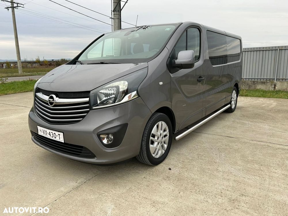 Opel Vivaro - 1