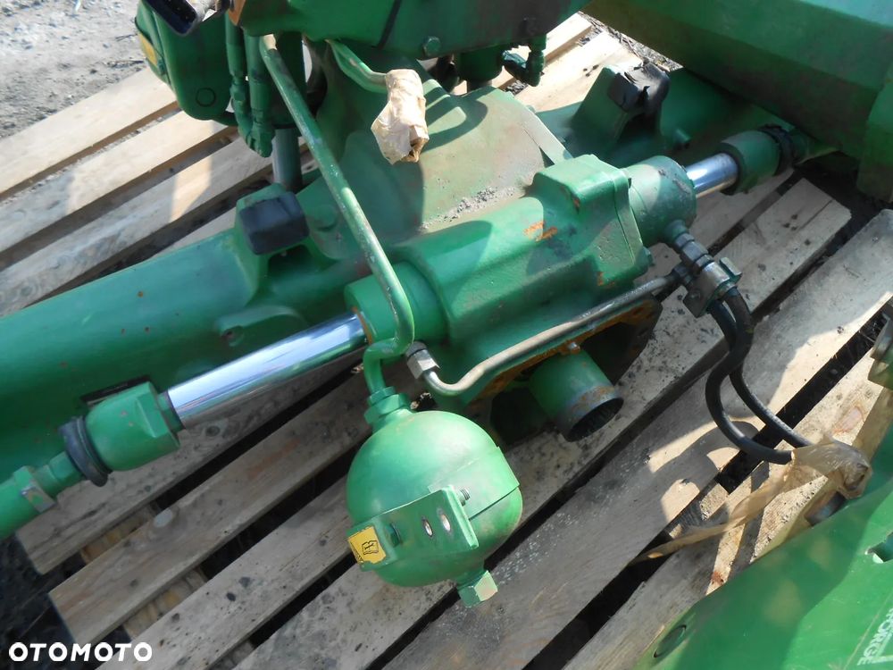Przednia oś Dana Spicer 750/140 TLS bez hamulców John Deere 6930 - 6