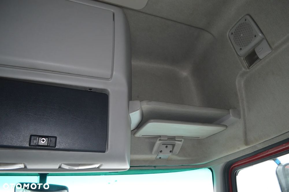 Renault Premium 470 - 14