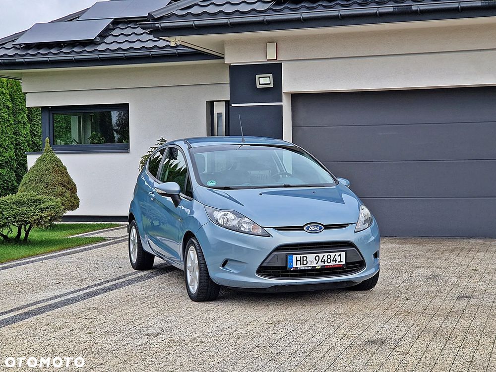 Ford Fiesta 1.25 Champions Edition - 18