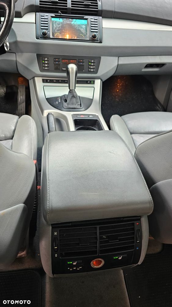 BMW X5 3.0 i Edition Exclusive - 14