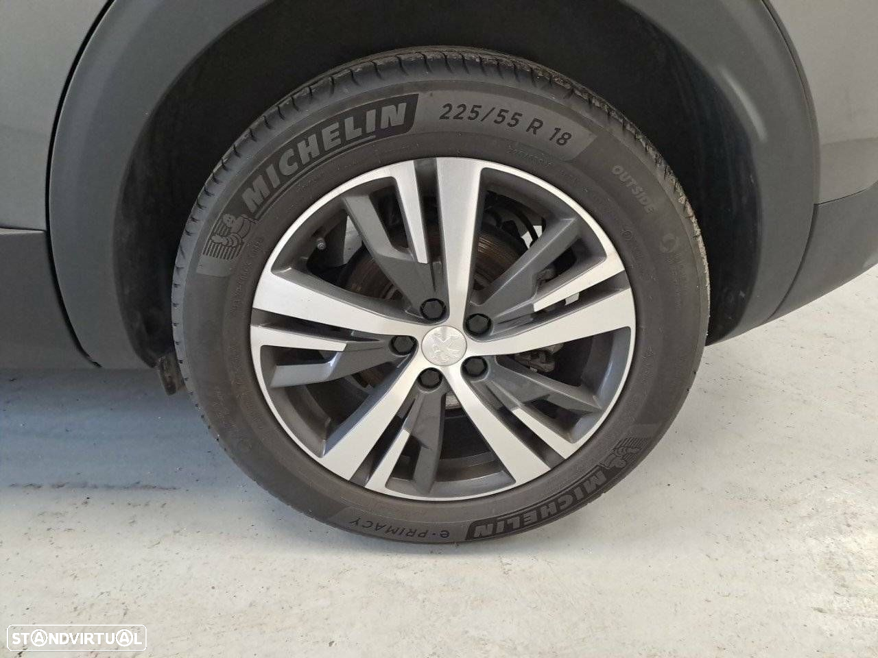 Peugeot 3008 1.5 BlueHDi Allure Pack EAT8 - 11