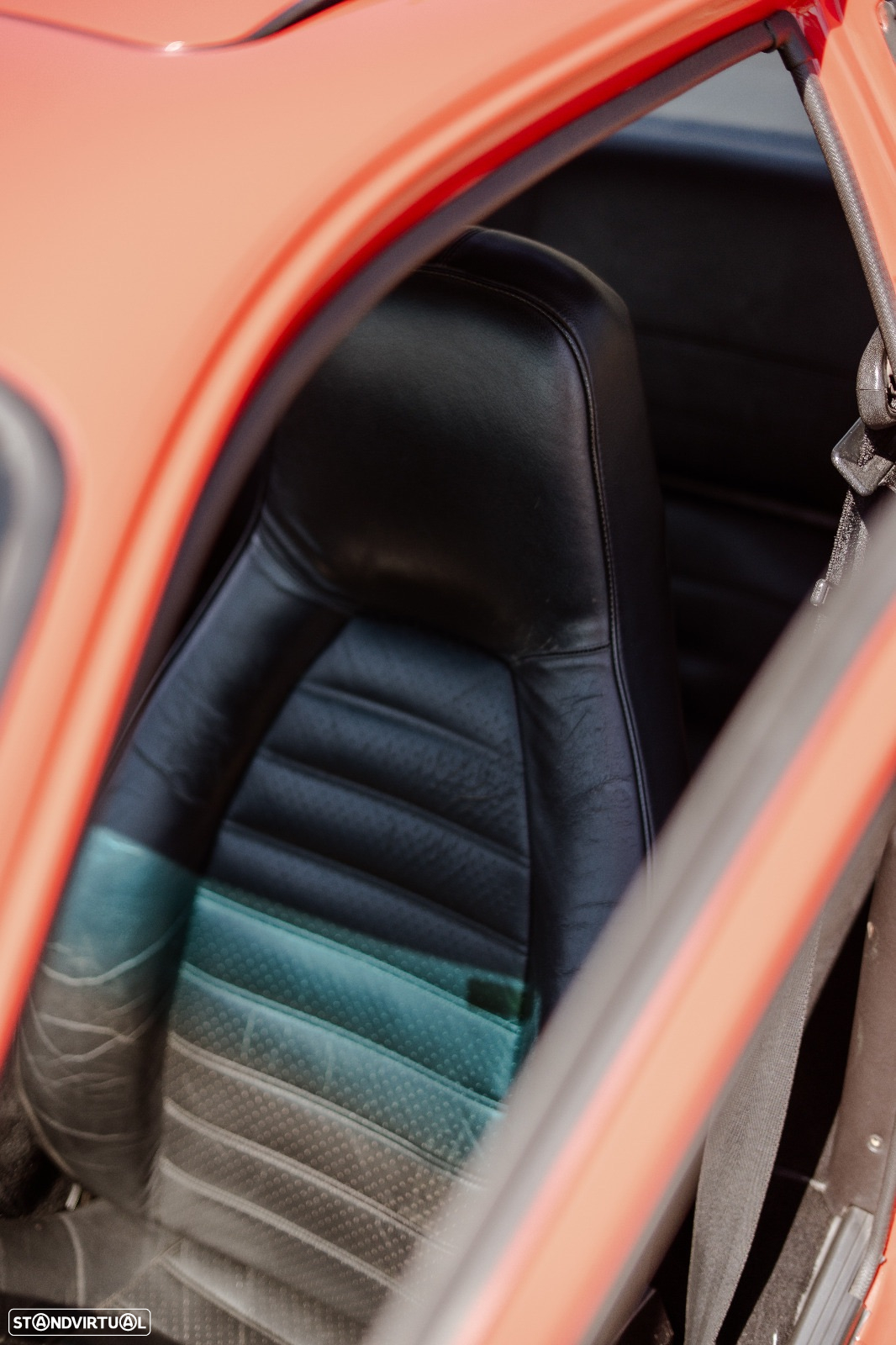 Porsche 944 Standard - 22