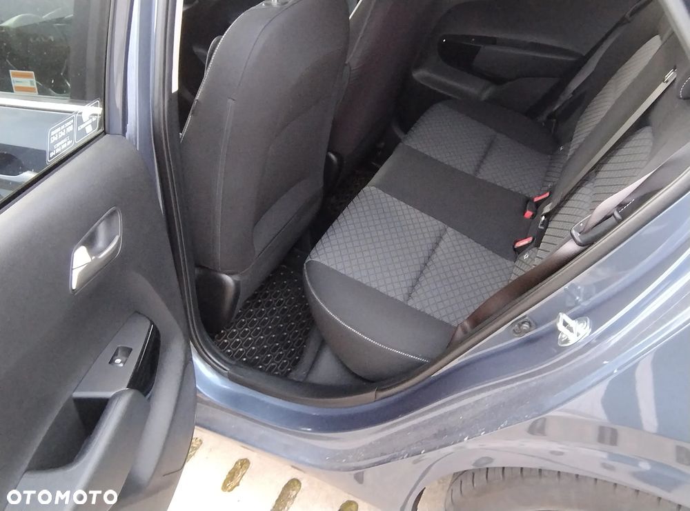 Kia Picanto 1.2 DPI Business Line AMT - 12