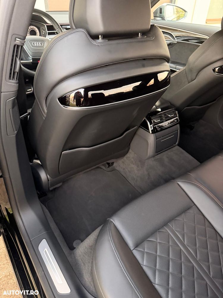 Audi S8 4.0 TFSI quattro Tiptronic - 13