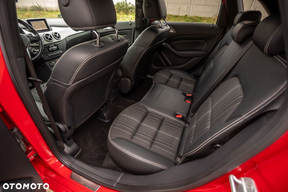 Mercedes-Benz Klasa B - 22