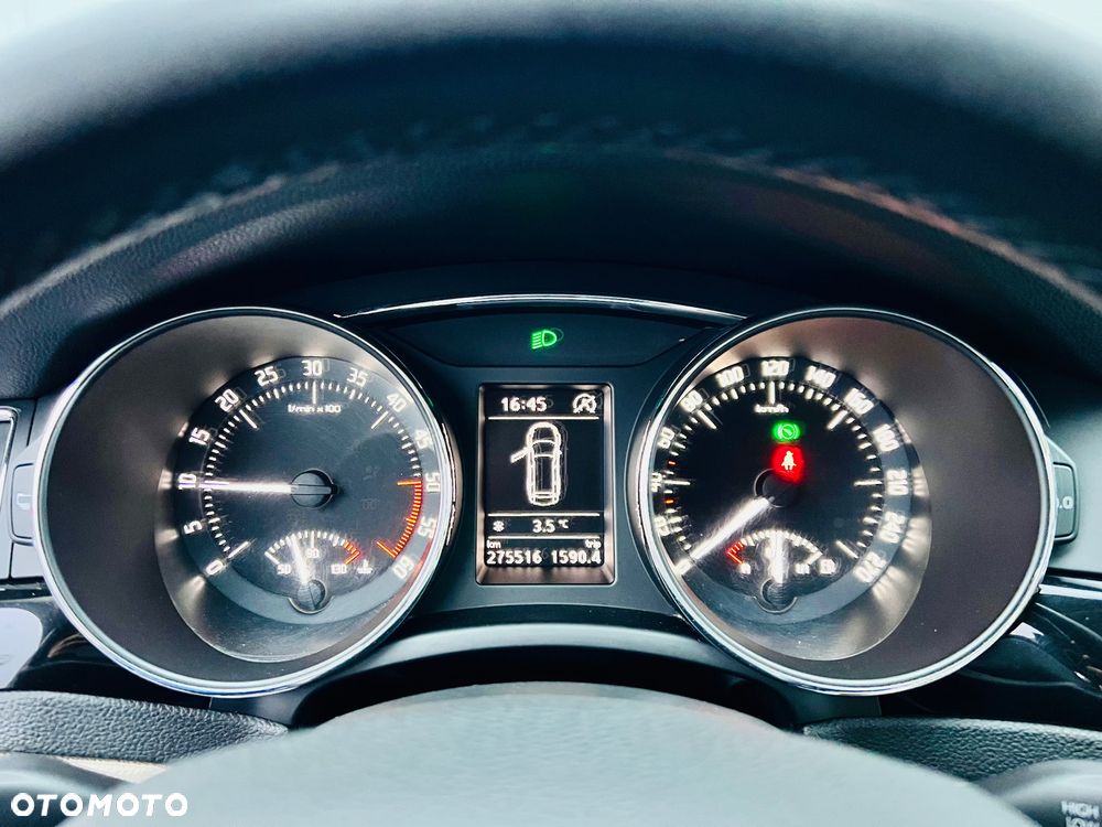 Skoda Superb 2.0 TDI 4x4 Elegance DSG - 25