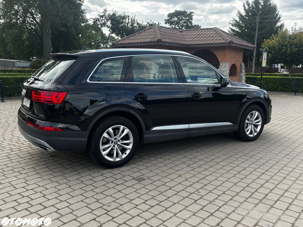 Audi Q7 - 7