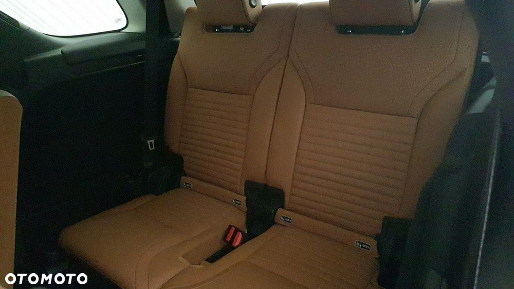 Land Rover Discovery - 20