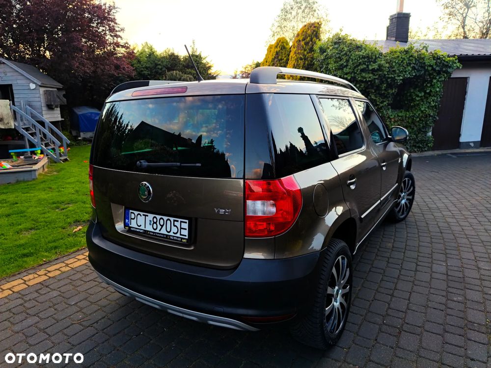 Skoda Yeti 1.2 TSI Experience PLUS EDITION - 13