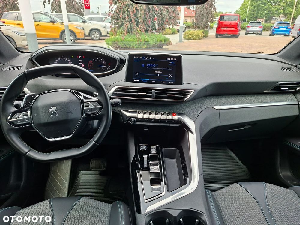 Peugeot 3008 1.2 PureTech Allure Pack S&S EAT8 - 23