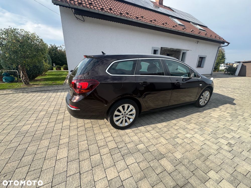 Opel Astra - 32