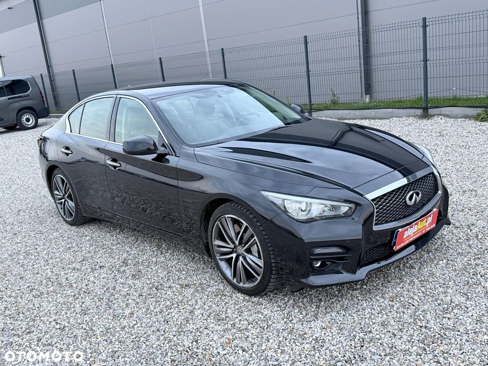 Infiniti Q50 AWD - 2