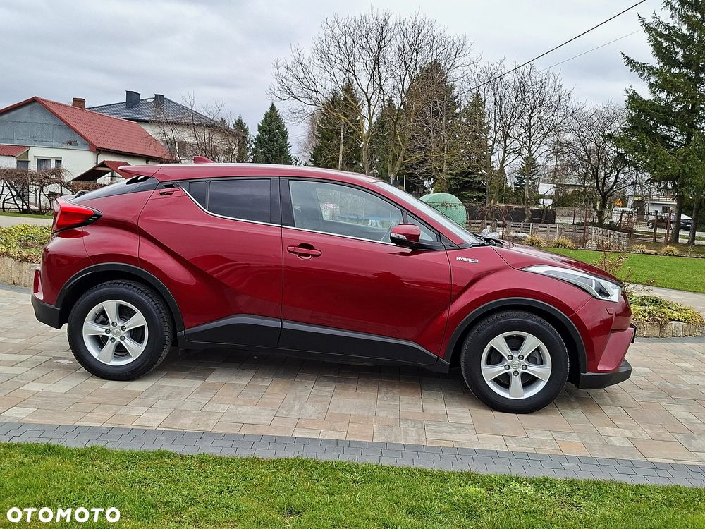 Toyota C-HR - 10
