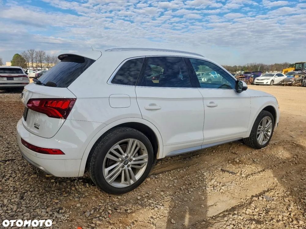 Audi Q5 2.0 TFSI Quattro S tronic design - 4