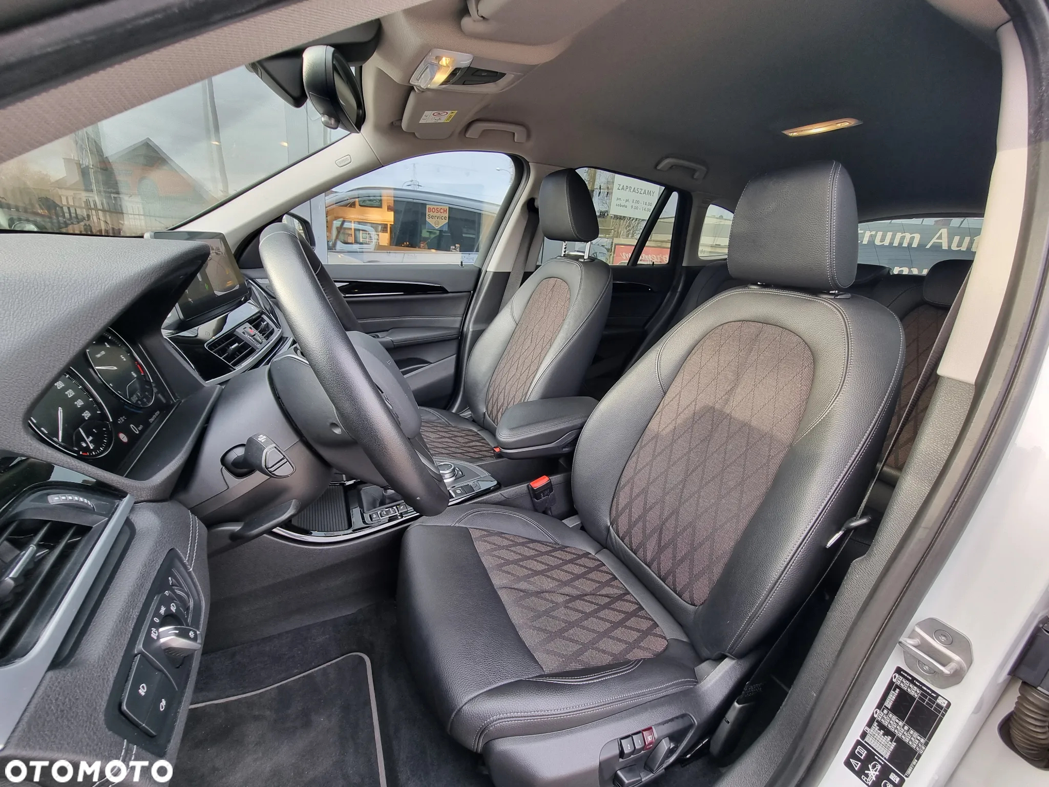 BMW X1 xDrive20d Sport Line - 11