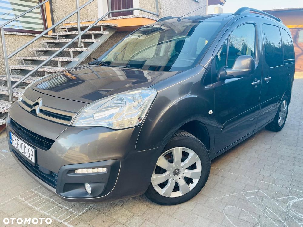 Citroën Berlingo Multispace PureTech 110 SHINE - 2