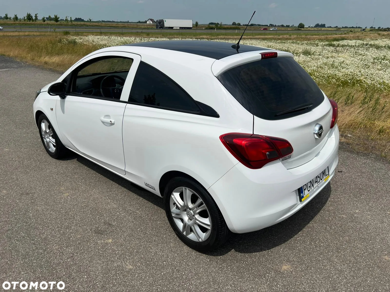 Opel Corsa 1.4 Enjoy - 31