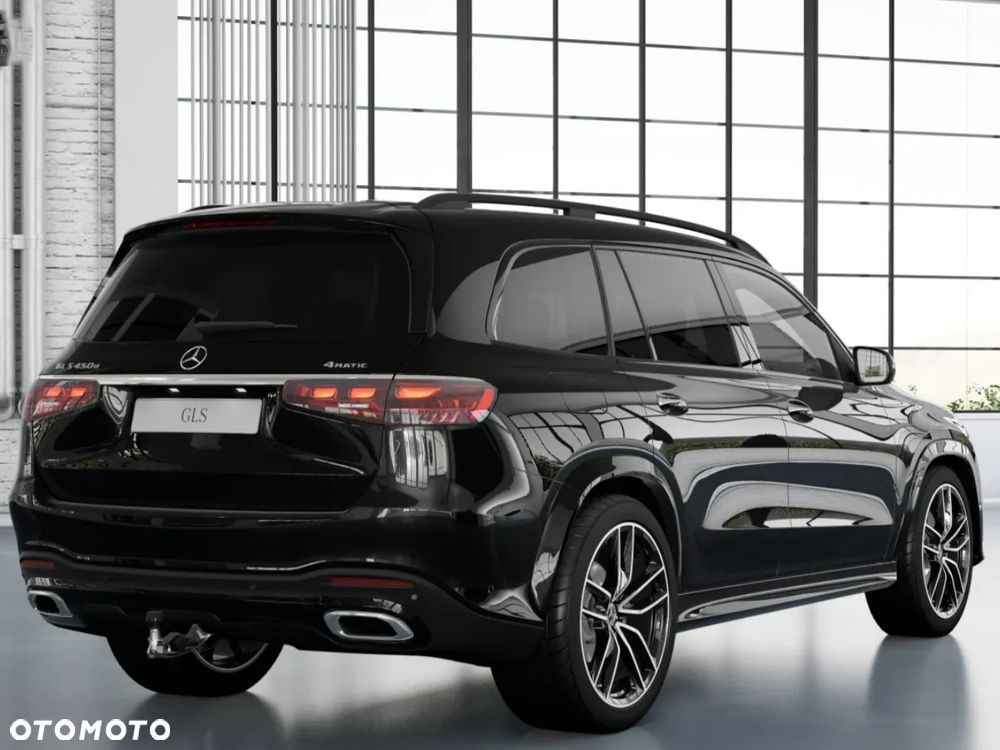 Mercedes-Benz GLS - 21