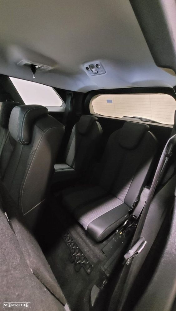 Peugeot 5008 1.2 PureTech Allure Pack EAT8 - 12