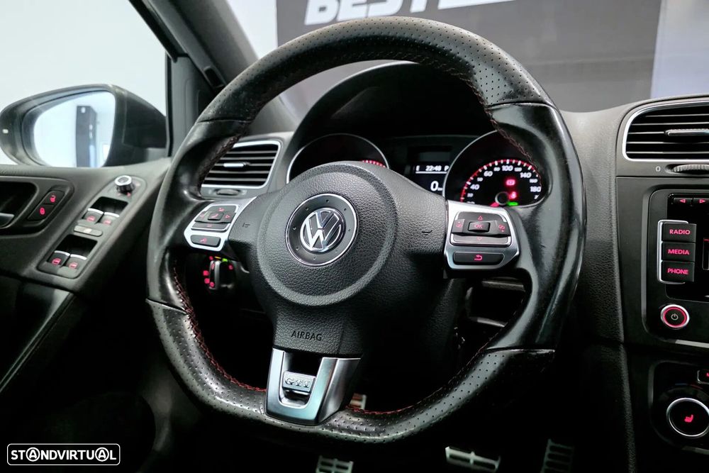 VW Golf 2.0 TSi GTI DSG - 16