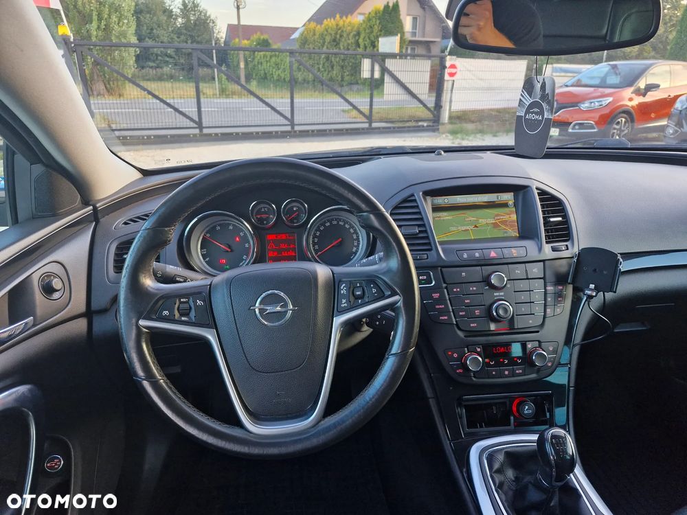 Opel Insignia - 26