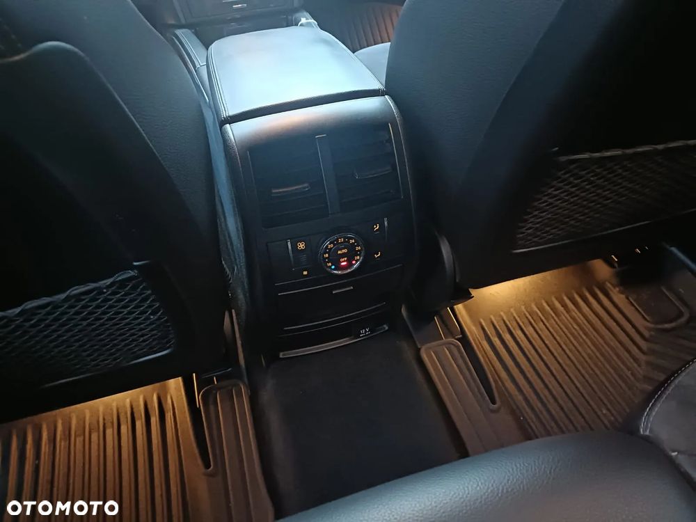 Mercedes-Benz ML 350 CDI 4-Matic - 8