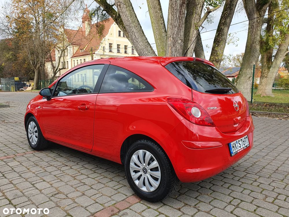 Opel Corsa 1.4 16V Color Edition - 2