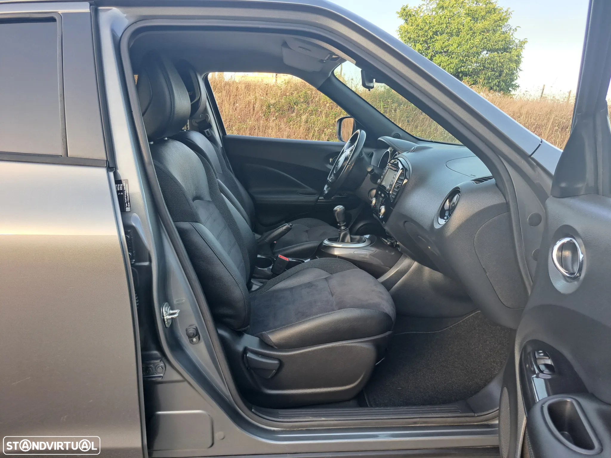 Nissan Juke 1.5 dCi Tekna Premium Ext.2 Black T. - 16