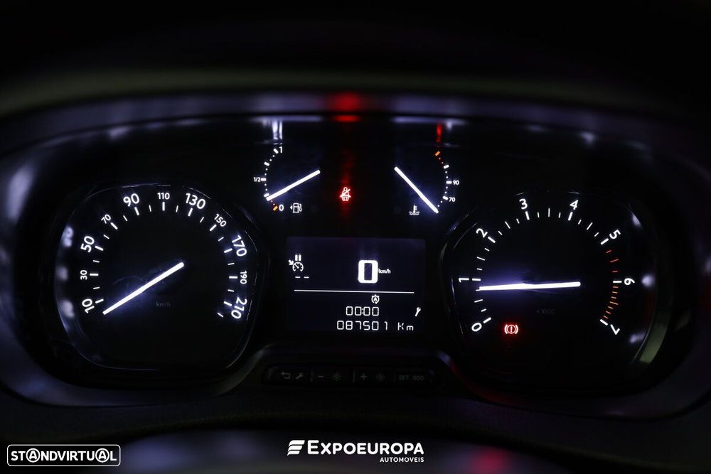 Opel Vivaro 1.5 CDTi L2H1 Essentia - 11